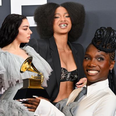 The Top 10 Best Beauty Moments From the 2025 Grammys