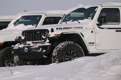 Jeep parent makes executive overhaul as it searches for new CEO