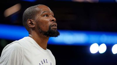 NBA Trade Deadline: Warriors Interested in Kevin Durant Reunion