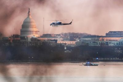 AA's jet crashed, but its stock didn't
