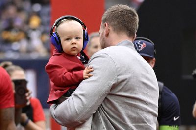 Texans legend J.J. Watt, wife Kealia announce pregnancy