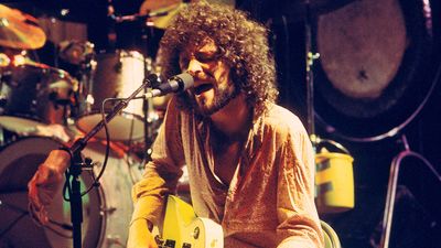 “All the songs are about life on the road and things that were going down within the band”: Recently unearthed footage shows Fleetwood Mac’s Lindsey Buckingham discussing the making of the album that would end up being one of the biggest of all time