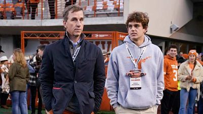 Arch Manning's Father Cooper Is Prepared for Texas QB to Struggle in 2025