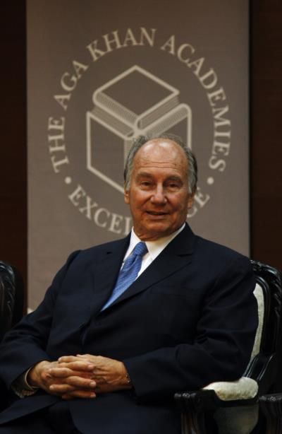 Aga Khan IV, Leader Of Ismaili Muslims, Dies At 88