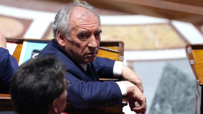 PM Bayrou set to survive no-confidence vote, but political turmoil persists