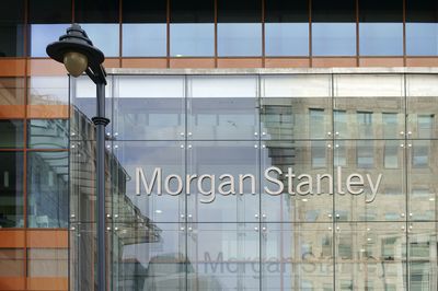 Do Wall Street Analysts Like Morgan Stanley Stock?