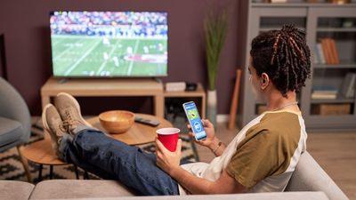 9 essential apps to watch Super Bowl 2025 in style