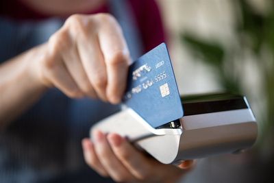 Visa and Mastercard Remain Strong Plays as Consumers Keep Swiping