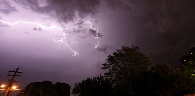 Lightning strikes link weather on Earth and weather in space