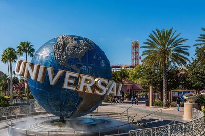 Plan to build Universal Studios resort near London ‘ongoing’, say ministers