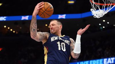 Pelicans Trade Daniel Theis, Draft Compensation to Thunder