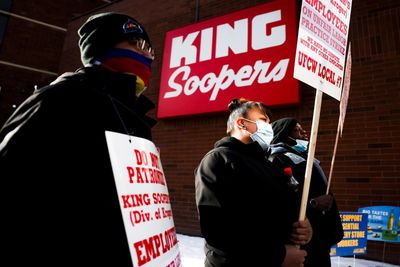 Ten thousand Kroger-owned grocery store workers strike in Colorado