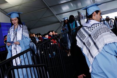 Trump's HHS investigating medical schools for antisemitism because students wore keffiyehs: report