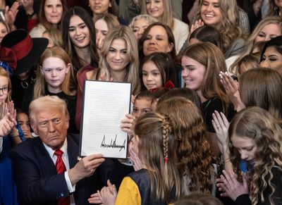 Trump signs order to bar trans women and girls from female sports