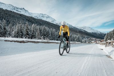 Ultra-cyclist to ride 55,000m of elevation across Himalayas to raise awareness of climate change