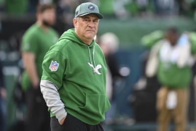 Vic Fangio's Defensive Genius Key To Eagles' Super Bowl Success