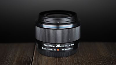 OM System M.Zuiko 25mm f/1.8 II review: The must-have "nifty fifty" finally gets weather sealing