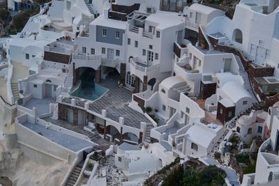 Santorini declares state of emergency amid earthquake swarm