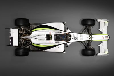 Jenson Button’s 2009 Brawn GP car* is going up for auction