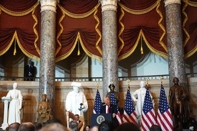 At prayer breakfast inside the Capitol, Trump vows to ‘bring religion back’ - Roll Call