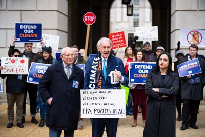 Democrats, seeking answers on cuts, turned away at EPA - Roll Call