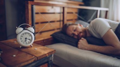 Biohacker reveals the sleep schedule you need to 'live healthier, get leaner and feel younger'