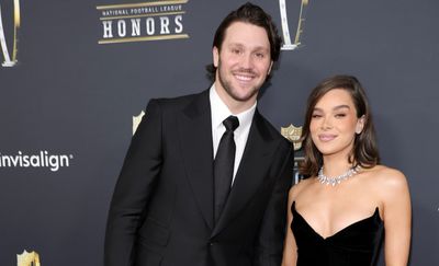 Josh Allen and Hailee Steinfeld looked fabulous on the NFL Honors red carpet