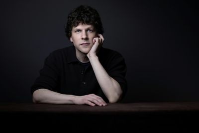 'Social Network' Star Eisenberg Slams Zuckerberg As 'Obsessed With Power'