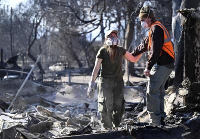 California Governor Orders Homeowners To Clear Fire-Prone Areas