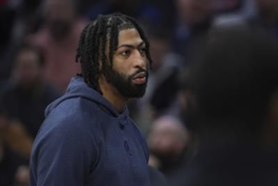 Mavericks' Anthony Davis Ruled Out For NBA Finals Rematch