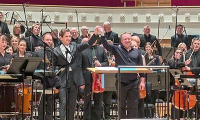 BBCSSO/Gerts review – multitasking Currie makes a joyful noise
