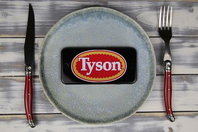 Are Wall Street Analysts Predicting Tyson Foods Stock Will Climb or Sink?