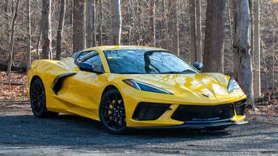 The Base Corvette Stingray Is a Revelation: Review