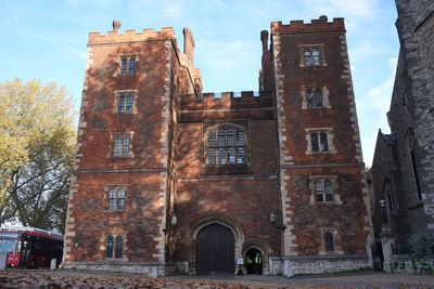 Justin Welby allowed to stay at Lambeth Palace for months despite resignation