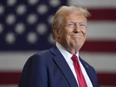 Trump Hints At Meeting Zelensky And Putin For Peace Talks