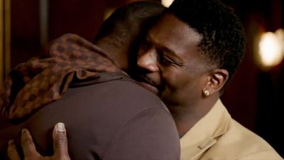 LaDanian Tomlinson Broke Hall of Fame News to Antonio Gates In Emotional Surprise Video