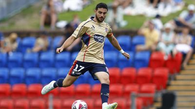 Gutsy Jets stun Victory for big A-League Men upset