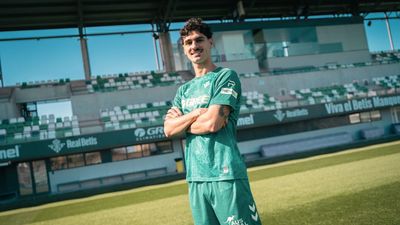 USMNT's Johnny Cardoso Sports First-of-a-Kind Marine Algae Kit for Real Betis