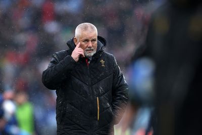 Italy 22-15 Wales: Pressure mounts on Warren Gatland after record-extending 14th consecutive defeat