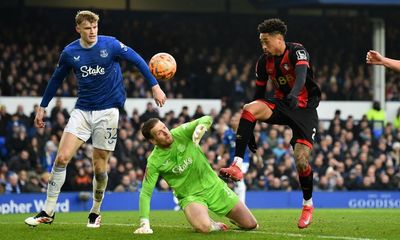 Bournemouth knock out Everton in Goodison Park’s last FA Cup tie