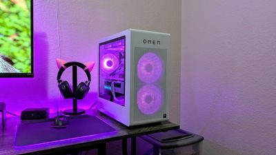 This gorgeous mid-sized gaming tower showcases the best from HP OMEN desktops