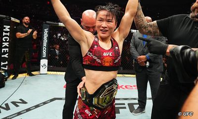 UFC 312 results: Zhang Weili shuts down Tatiana Suarez to retain title