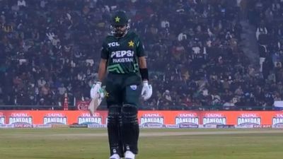 Kamran Akmal believes opening for Pakistan is 'ruining' Babar Azam's confidence