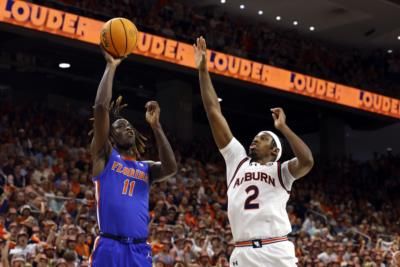 Florida Upsets Auburn, Ends Tigers' 14-Game Winning Streak