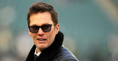 What rules did the NFL place for Tom Brady as a Fox Sports broadcaster?