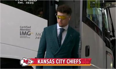 Patrick Mahomes looked snazzy in (Eagles?) green suit ahead of Super Bowl 2025