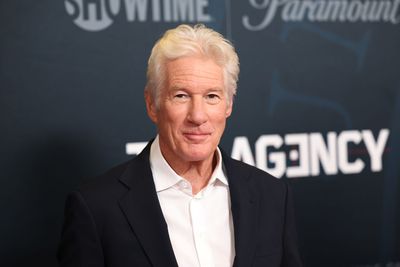 Richard Gere Slams Trump as a 'Bully and a Thug' During Acceptance Speech at Goya Awards