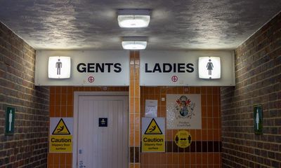 Campaign launched to make public toilets a legal requirement in Britain