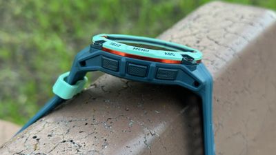 I can't decide if the Garmin Instinct 3 is a winner or a flop