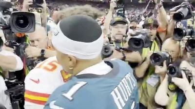 Patrick Mahomes, Jalen Hurts Shared Classy Moment After Eagles’ Super Bowl Win